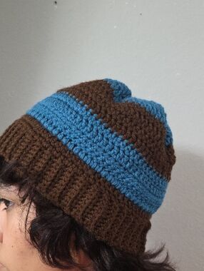 Men's Blue & Brown Knit Beanie Hat